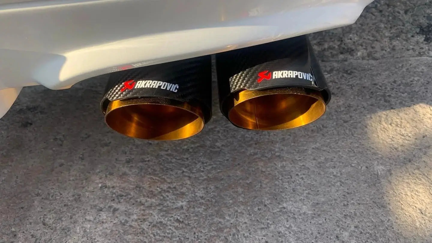 Dual Tip Same Length Akrapovic Carbon Fiber Gloss Gold